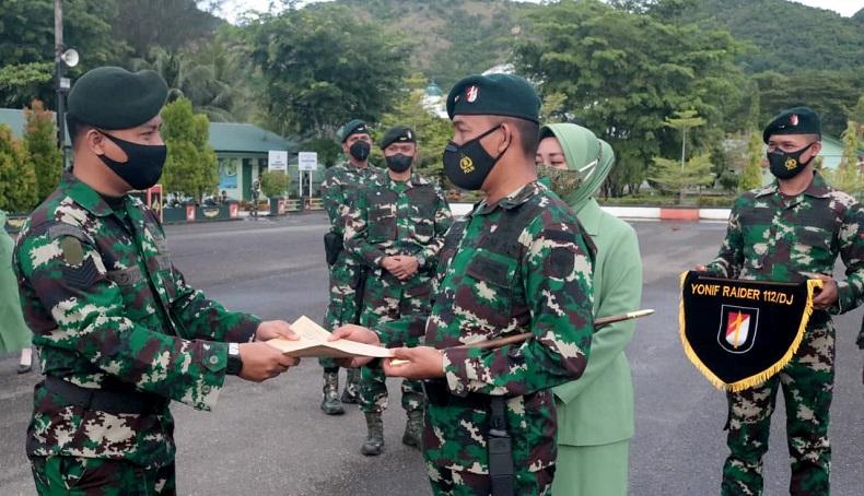 Danyonif Raider 112/Dharma Jaya Pimpin Tradisi Korps Pindah Satuan