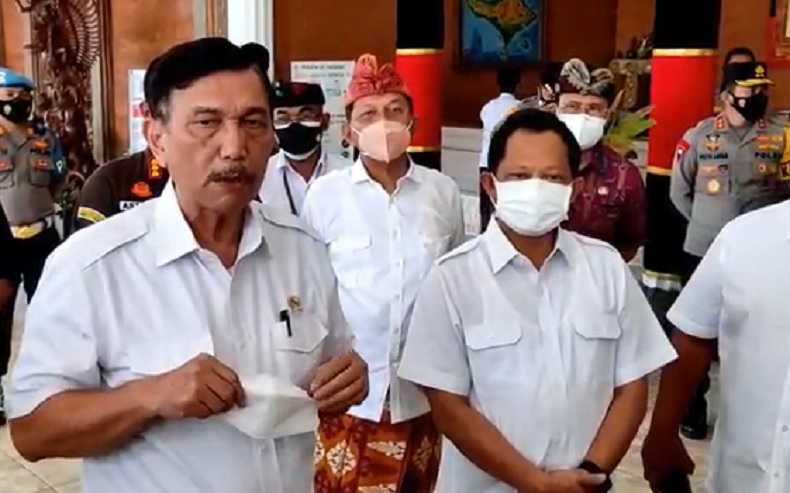 Luhut Minta Upacara Keagamaan di Bali Dibatasi : Kalau Enggak, Pasti Ada Klaster Baru