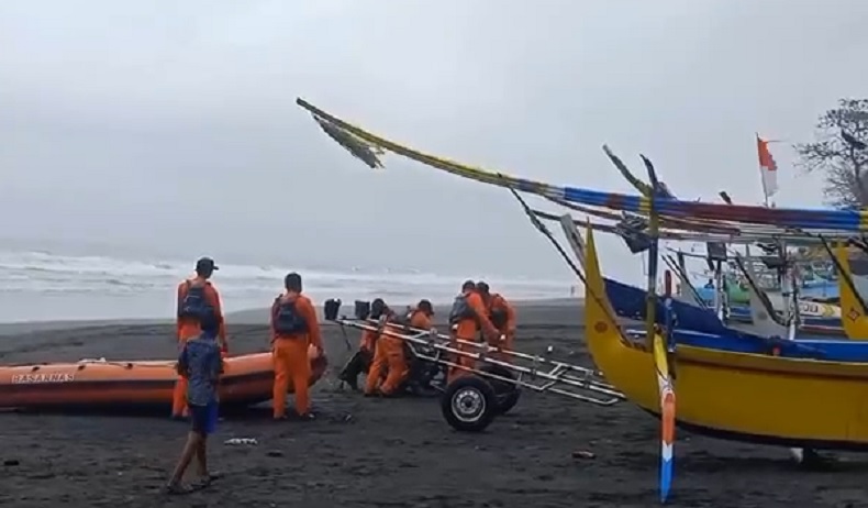 Perahu Nelayan Diterjang Gelombang, 1 Orang Hilang di Perairan Bali