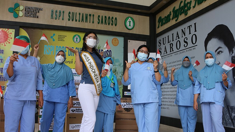 MNC Peduli Salurkan Bantuan untuk Tenaga Kesehatan RSPI Sulianti Saroso - Bagian 4