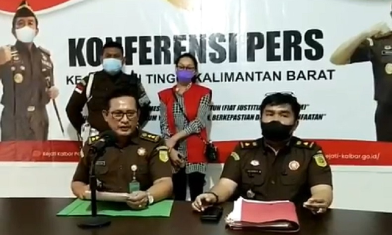 title Sembunyi di Apartemen, Ibu Pelaku KDRT Anak Kandung di Kalbar Ditangkap Sembunyi di Apartemen, Ibu Pelaku KDRT Anak Kandung di Kalbar Ditangkap