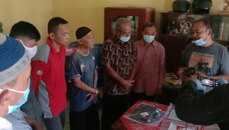 Densus 88 Antiteror Geledah Rumah Terduga Teroris di Boyolali, Sita 2 KTP Beralamat Ambon