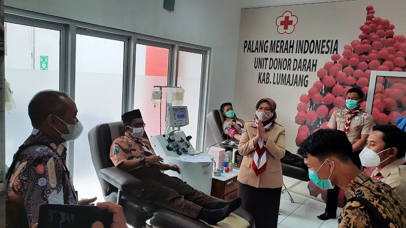 Hari Pramuka ke-60, Kwarcab Lumajang Gelar Vaksinasi Covid-19 dan Donor Plasma 