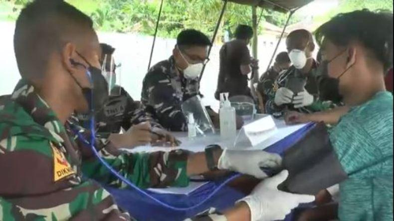 Vaksinasi Covid-19 di Pulau Terpisah, TNI AL Sasar Penduduk Karimunjawa 