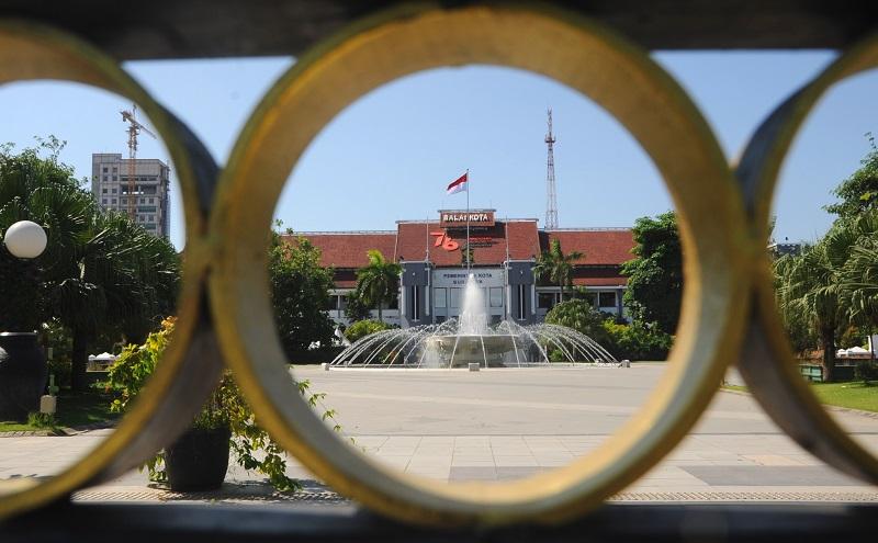 Upacara HUT ke-76 RI di Balai Kota Surabaya Digelar Terbatas 