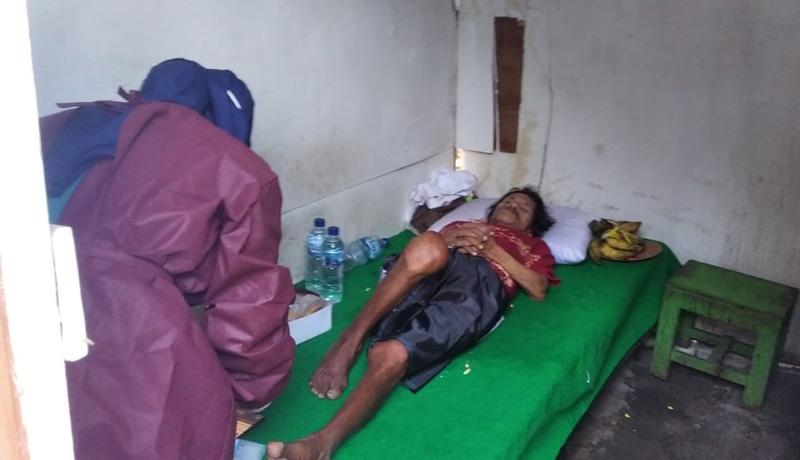 Kisah Pilu Poniman, Lansia Lumpuh Hidup Sebatang Kara di Bedeng 3x2 Meter 