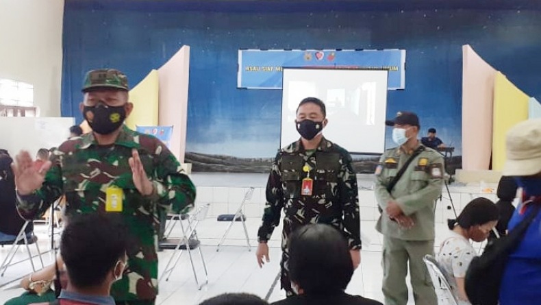 Serbuan Vaksinasi Dosis Kedua di Lanud Sam Ratulangi, Peserta Dihibur Film Serigala Langit