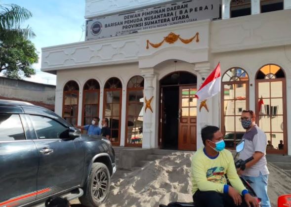 Kantor Ormas Bapera di Medan Diserang 2 OTK, Seluruh Kaca Hancur