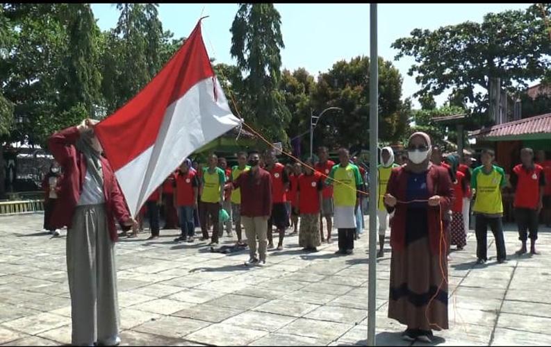 Momen Pasien Gangguan Jiwa Ikuti Upacara HUT ke-76 Kemerdekaan RI, Begini Aksinya