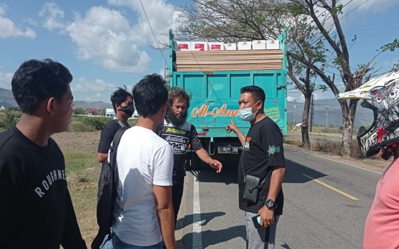 Insektisida Diduga Palsu Beredar di Bima, Polisi Amankan Truk Pengangkut 