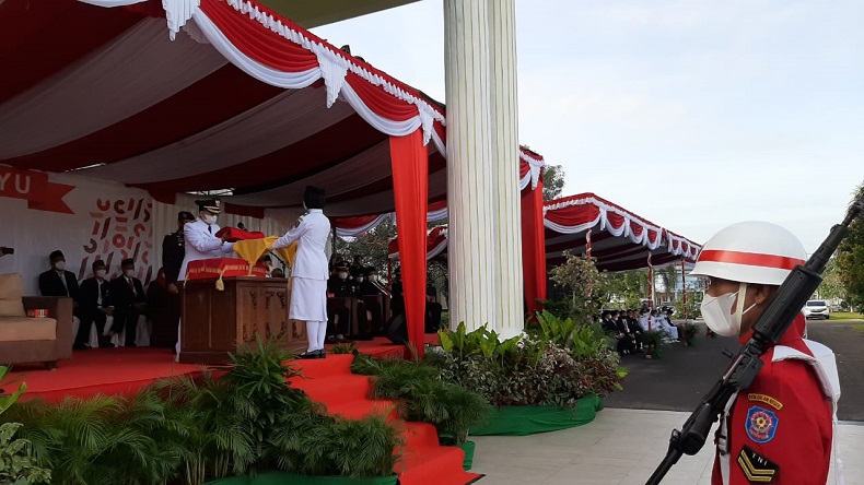 Peringatan Kemerdekaan, Bupati Bangka Tengah Minta Masyarakat Lawan Covid-19