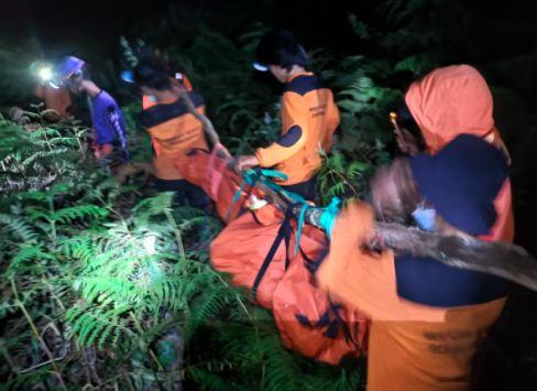Tim SAR Evakuasi Jasad Terakhir Pendaki Gunung Bawakaraeng, Korban Ditinggal Temannya