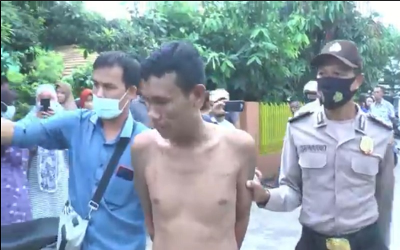 Maling Ponsel di Rumah Warga, Residivis Copet Babak Belur di Palembang 