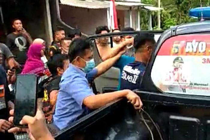Tertangkap Curi Uang di Kotak Infak, Warga Gunungkidul Dihajar Warga
