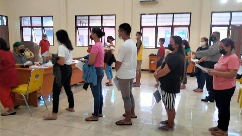 100 Warga Terima Suntikan di Vaksinasi Merdeka Samrat Minahasa Selatan 