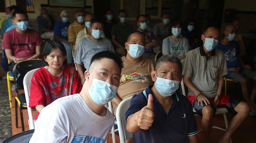 300 Pasien ODGJ Disuntik Vaksin Covid-19 di Tangsel - Bagian 2