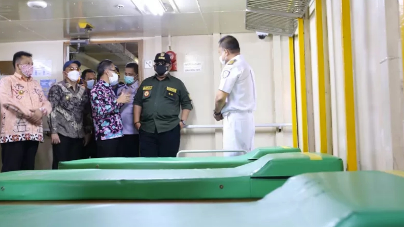 Gubernur Lampung Tinjau Kapal untuk Isolasi Pasien Covid-19