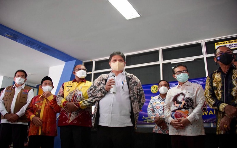 Kunjungi Kalsel, Menko Airlangga Cek Langsung Situasi Pandemi dan Penanganan Covid-19