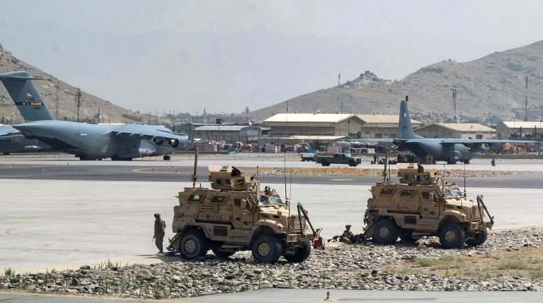 Negara-Negara yang Berbatasan dengan Afghanistan Dipasok Senjata oleh Rusia 