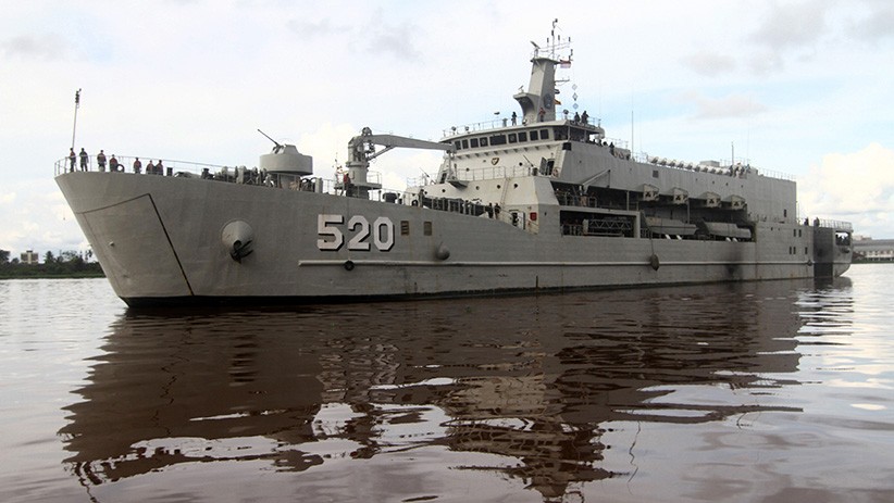 4 Kapal Perang TNI AL Merapat ke Pontianak - Bagian 1