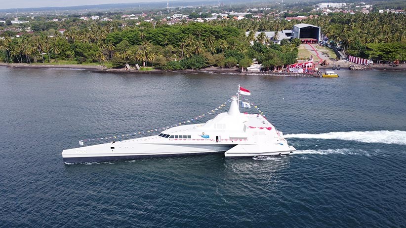 Penampakan KRI Golok, Kapal Cepat Rudal TNI AL Berteknologi Siluman - Bagian 1