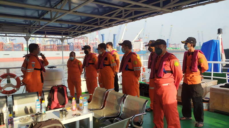 title KMN Sumber Berkah Tenggelam di Masalembu, 3 Penumpang Selamat 8 Hilang KMN Sumber Berkah Tenggelam di Masalembu, 3 Penumpang Selamat 8 Hilang