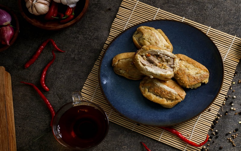 Sensasi Gurih Tahu Lapis Lembang, Kudapan Khas Bandung yang Cocok Jadi Oleh-oleh