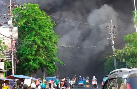Pasar Kembang Surabaya Terbakar, 70 Persen Lapak di Lantai 2 Ludes
