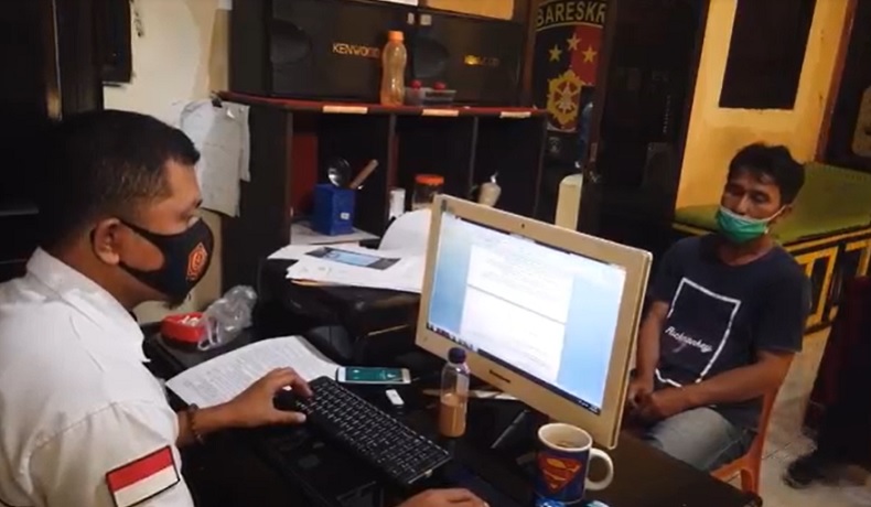 title Cabuli Istri Orang di Kamar Kos, Pria Paruh Baya di Palopo Ditangkap Polisi Cabuli Istri Orang di Kamar Kos, Pria Paruh Baya di Palopo Ditangkap Polisi