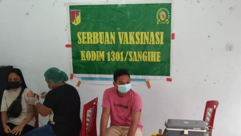 Kodim Sangihe Sediakan 200 Dosis untuk Vaksinasi di Kampung Ulung Peliang