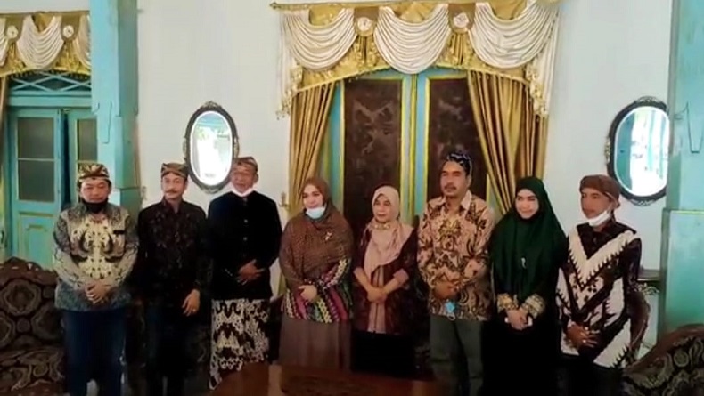 Perebutan Tahta Keraton Kasepuhan Cirebon, Keluarga Besar Kesultanan Tolak Raharjo Djali