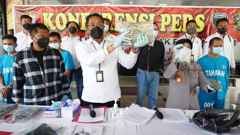 Polda Jateng Tangkap Pelempar Kaca Truk di Jalur Pantura, Pelaku Beraksi 297 Kali