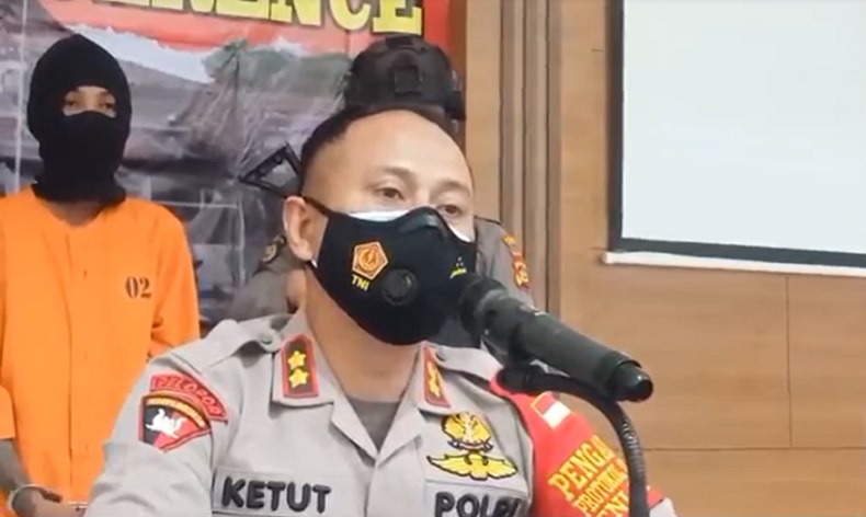 Warga Bali Edarkan Uang Palsu dengan Cara Beli HP Malam Hari
