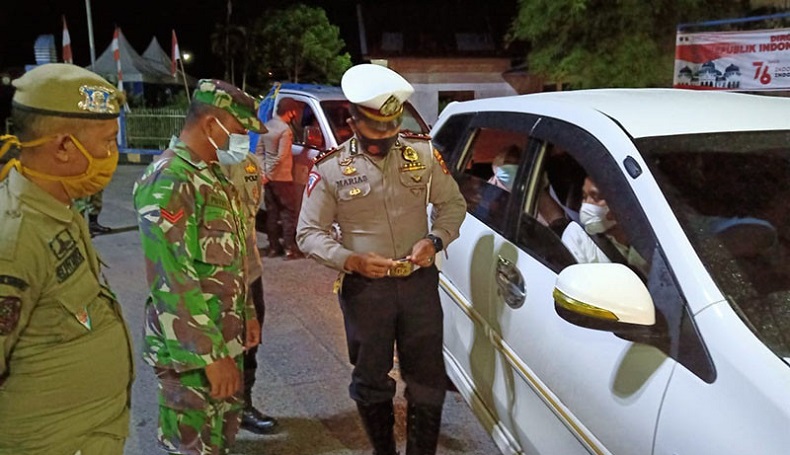 title Polda Aceh Perketat Pelintas dari Sumut, Puluhan Kendaraan Diputar Balik Polda Aceh Perketat Pelintas dari Sumut, Puluhan Kendaraan Diputar Balik