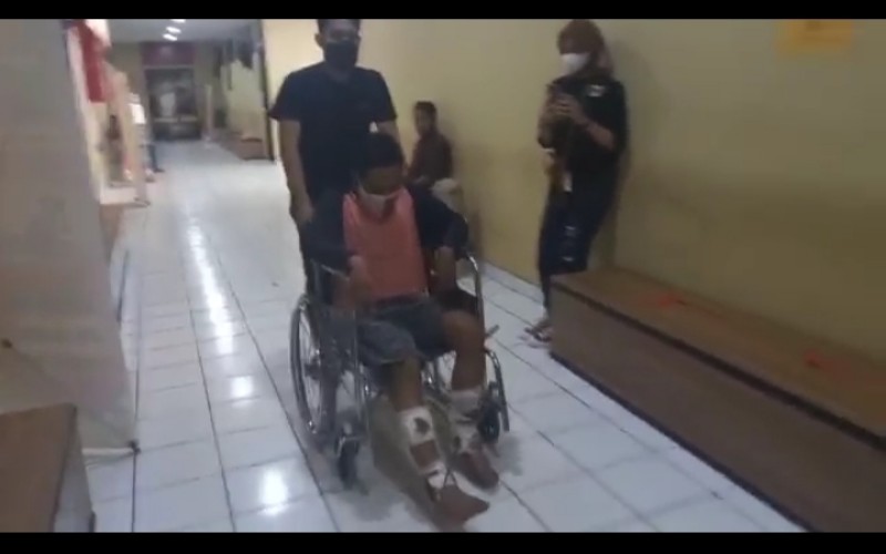 Polisi Tembak Perampok Nasabah Bank dengan Modus Gembos Ban