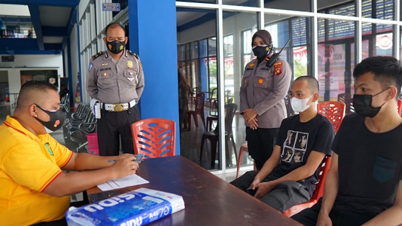 Polda Gorontalo Buka Gerai Vaksinasi di Terminal Dungingi dengan Target 250 Peserta