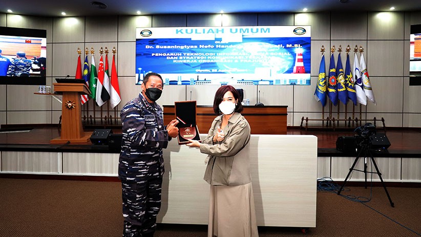 Susaningtyas NH Kertapati Jadi Pembicara dalam Kuliah Umum di Pasis Seskoal - Bagian 6