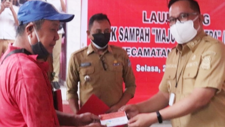 Pemkot Manado Kembangkan Bank Sampah Tingkatkan Ekonomi Warga Malalayang