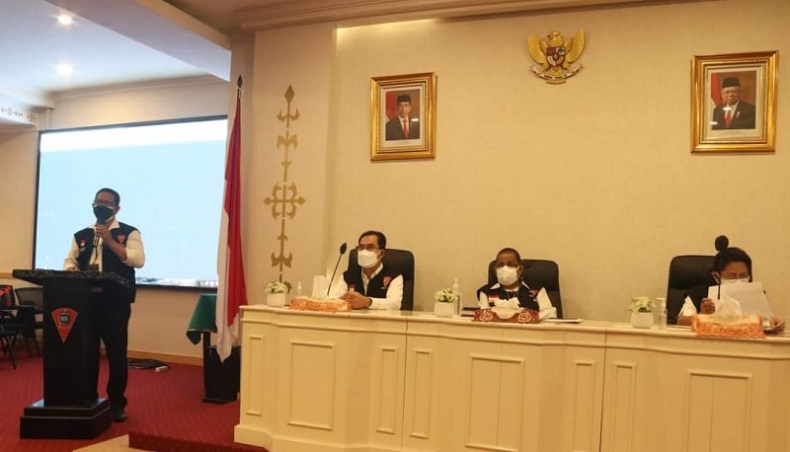 title HUT ke-466 Kota Ambon Jadi Kado Perpisahan untuk Richard Louhenapessy HUT ke-466 Kota Ambon Jadi Kado Perpisahan untuk Richard Louhenapessy