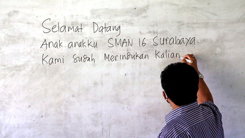 Goresan Kalimat Rindu Guru untuk Siswa - Bagian 1