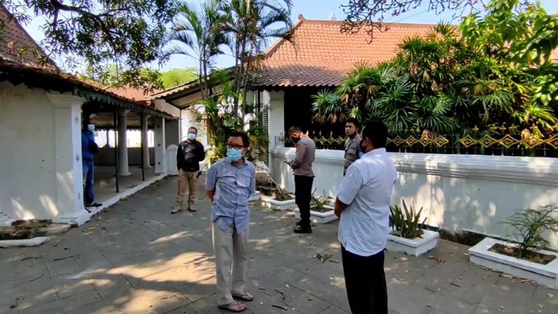 Pascabentrok, Keraton Kasepuhan Cirebon Kondusif, Rahardjo Djali Tantang Tes DNA