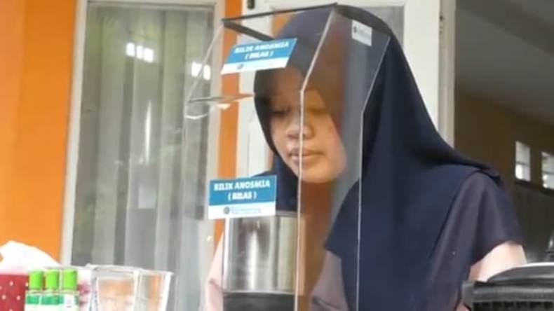 Bilik Anosmia, Inovasi Mahasiswa UMP Untuk Terapi Pasien Covid-19 