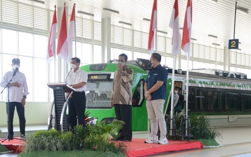 Kereta Bandara YIA Beroperasi, Luhut Harap Tingkatkan Ekonomi Yogyakarta