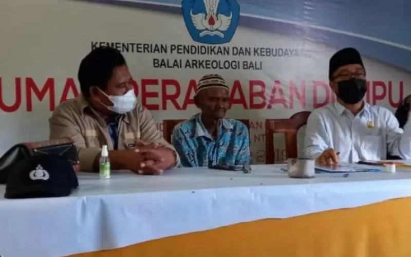 Idap Gangguan Jiwa, Perempuan Muda yang Dinikahi Kakek 79 Tahun Dijemput Keluarga