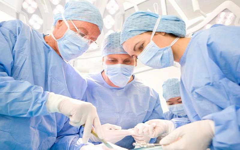 Influencer Cantik Meninggal saat Operasi Plastik, Dokter Bedah Terancam 6 Tahun 