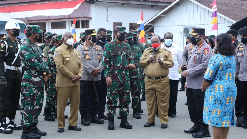Panglima TNI Minta Papua Barat Tingkatkan Disiplin Prokes, termasuk Penggunaan Masker