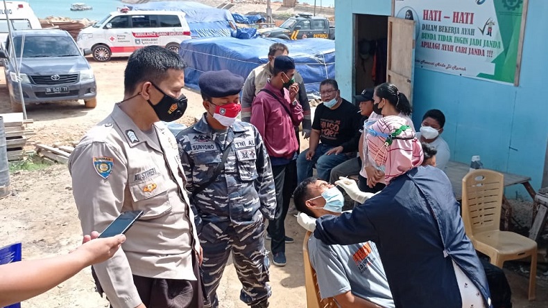 18 Pekerja Proyek Pelabuhan Tanjung Ular Terpapar Covid-19, Satgas Evakuasi ke Isoter