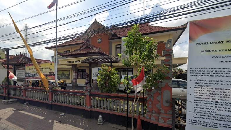 title Kronologi Cewek Bandung Diperas Pria Nigeria, Awal-Awal Diminta Datang ke Apartemen Kronologi Cewek Bandung Diperas Pria Nigeria, Awal-Awal Diminta Datang ke Apartemen