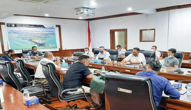 Tingkatkan Keselamatan Transportasi, Kemenhub Dorong Peningkatan SLA di Pelabuhan