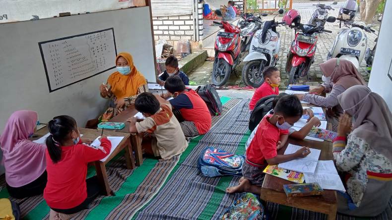 Lulusan TK Belum Bisa Baca Tulis, Bimbingan Belajar di Rembang Kebanjiran Murid 